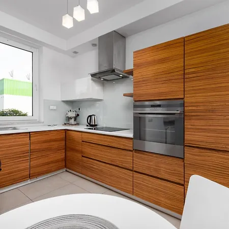 Appartement Skoroszewska 7 By Homeprime Warschau