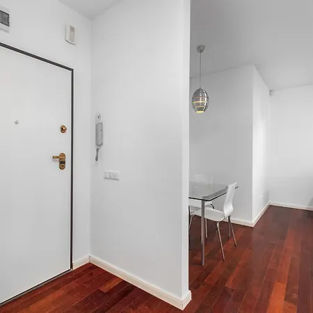 Apartment Skoroszewska 7 By Homeprime *